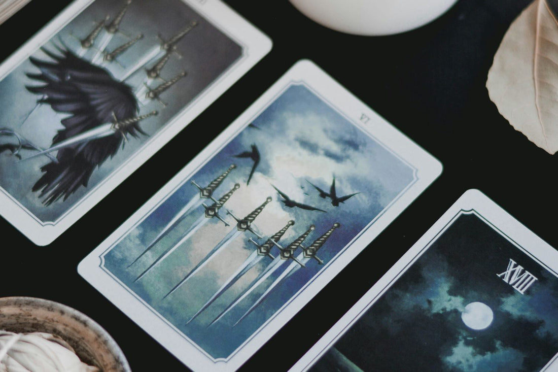 How to Use Oracle Cards for Beginners - Alchem Soul