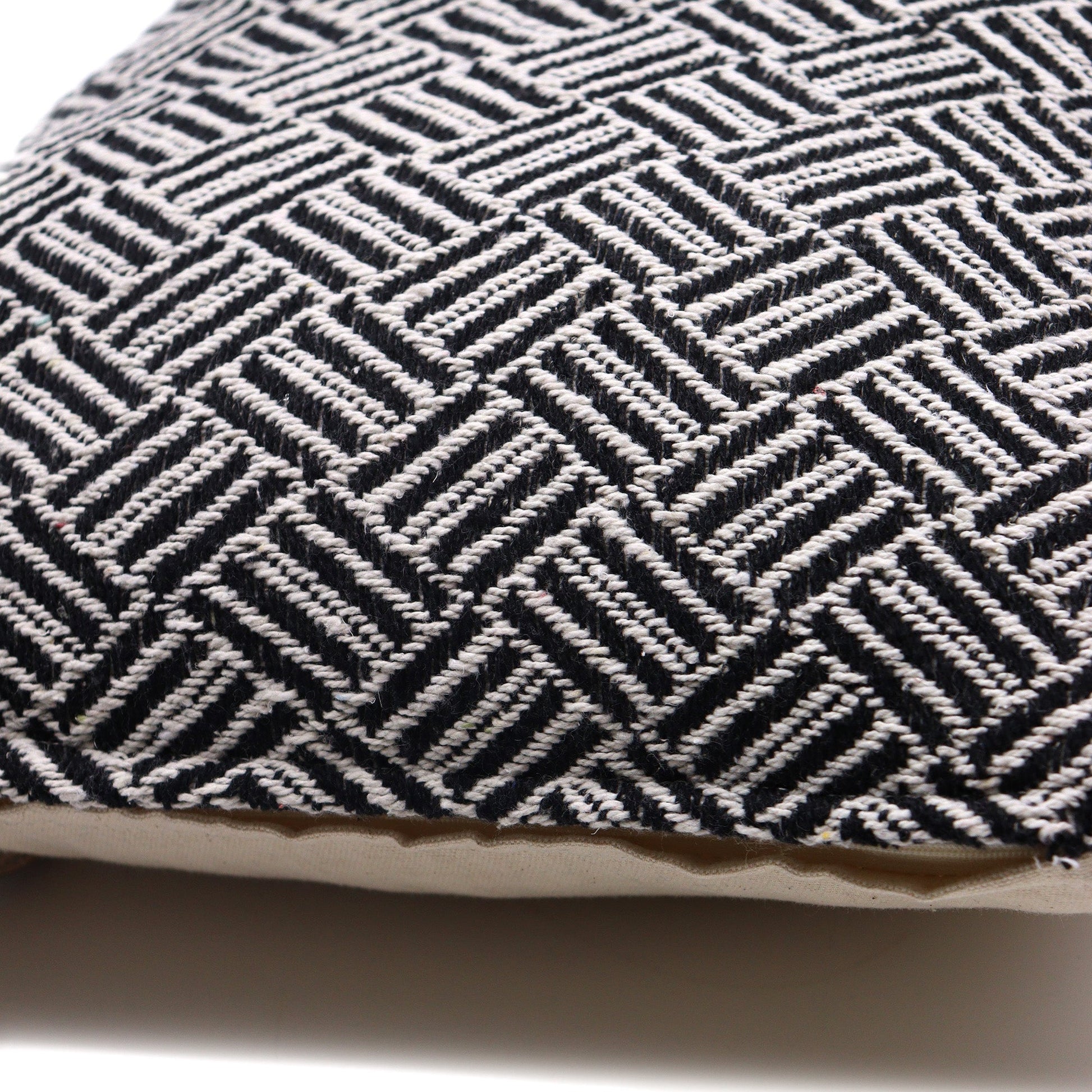 Classic Cushion Cover - Criss - Cross Black - 40x40cm - Alchem Soul