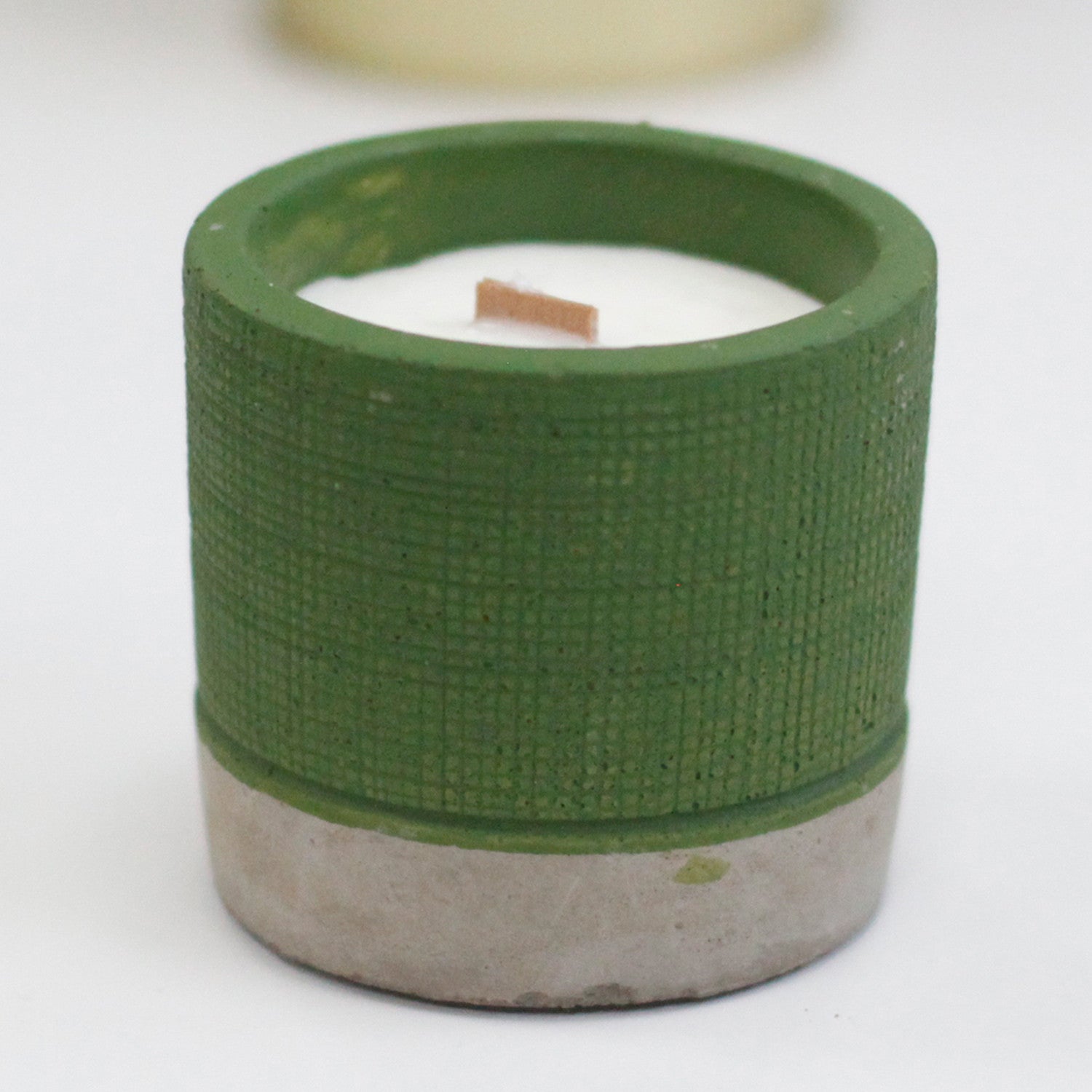 Green Sea Moss and Herbs Wooden Wick Candle - Alchem Soul