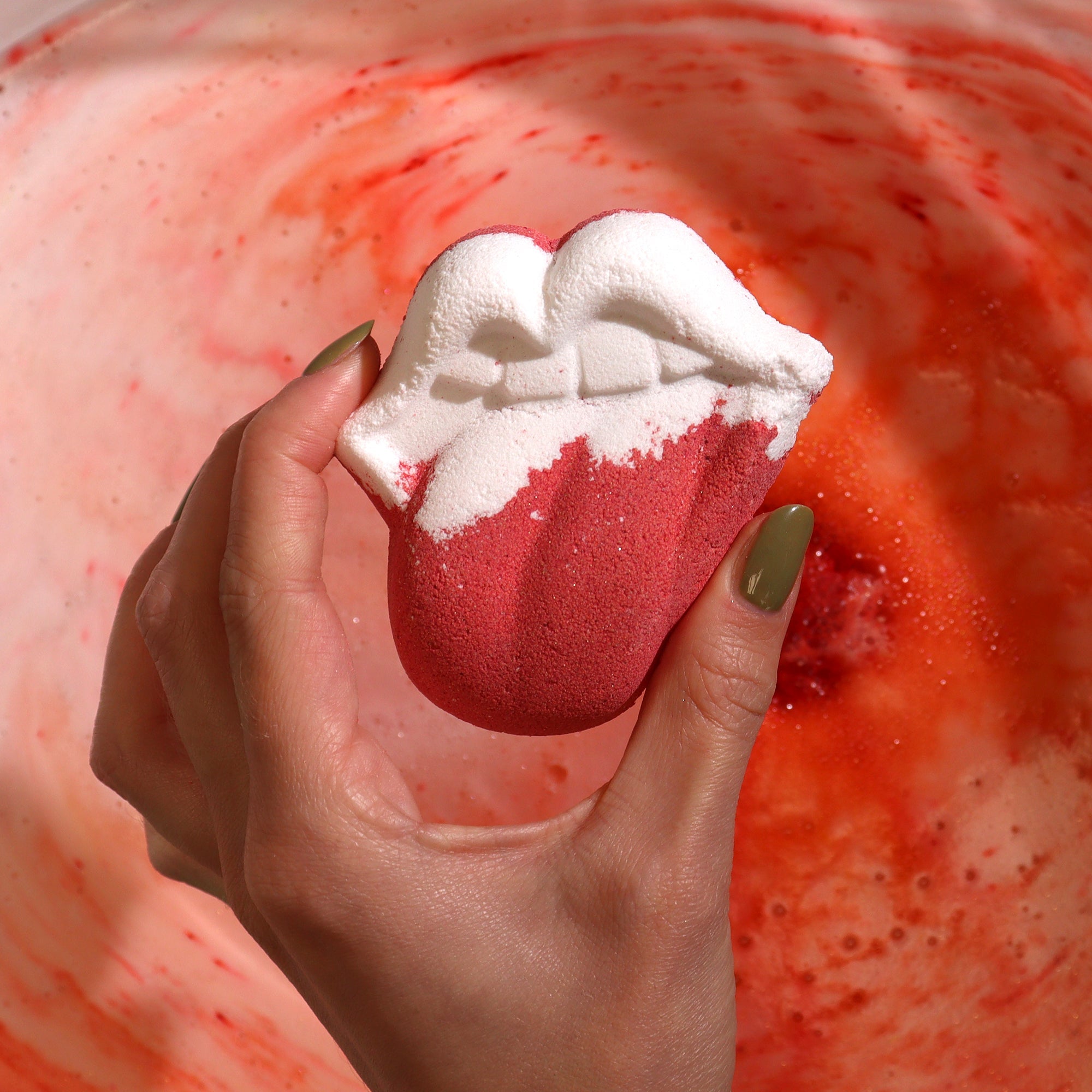 Lips Bath bomb 60g - Alchem Soul